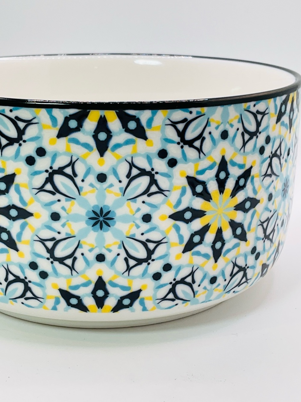 🌼4/$10🌼 Decorative Floral Stonewear Ceramic Kitchen Bowl in Blue, Yellow & White